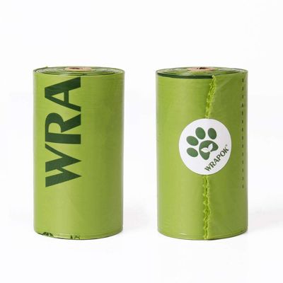 Carta - le borse biodegradabili isolate della poppa del cane, colano le borse concimabili resistenti della poppa del cane