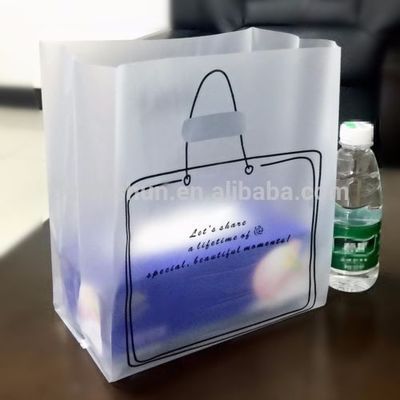 Sacchetti della spesa riutilizzabili di logo su ordinazione di Recycable, chiara borsa glassata di imballaggio di plastica
